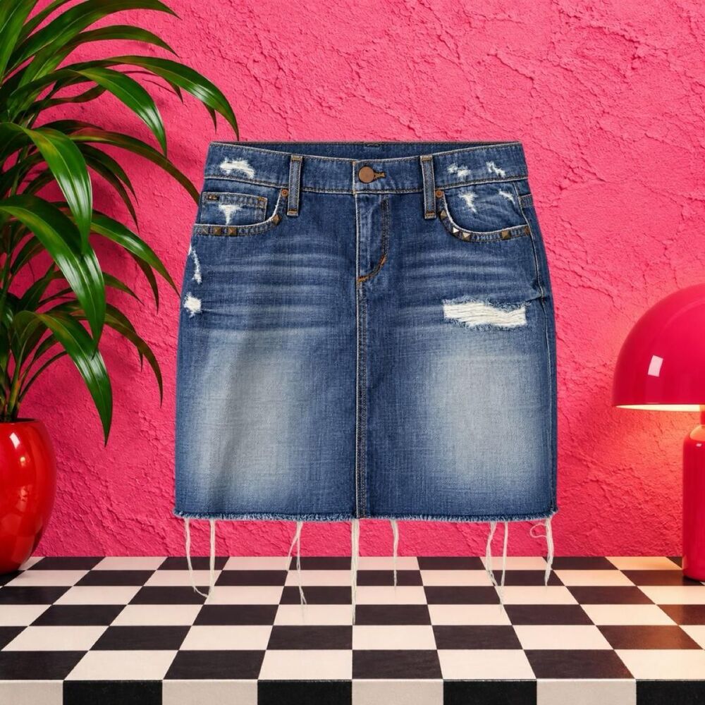 Joe’s Studded Distressed Denim Mini Skirt Raw Hem Y2K W28
